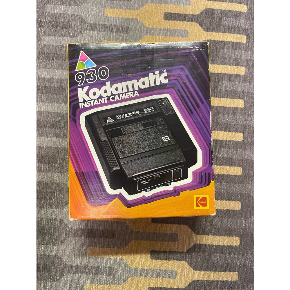 Vintage Kodak Kodamatic 930 1985 Polaroid Instant Camera